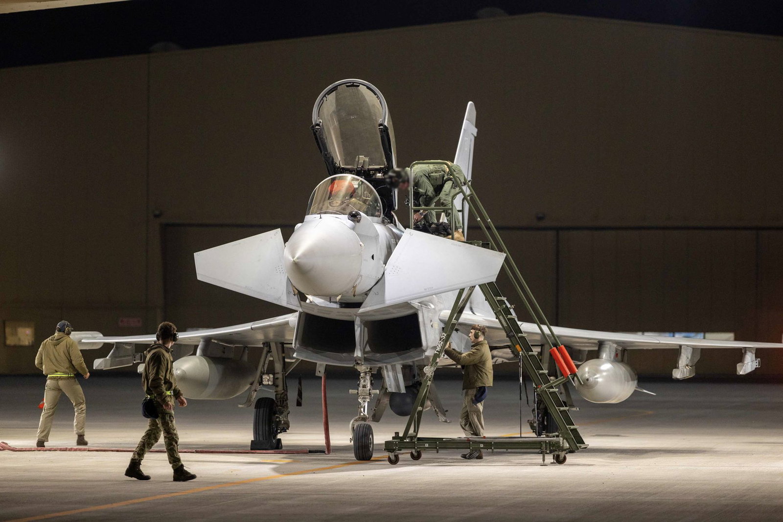 Britische Kampfjets vom Typ Typhoon beteiligen sich in den Golfstaaten an der Luftabwehr. (Archivbild)