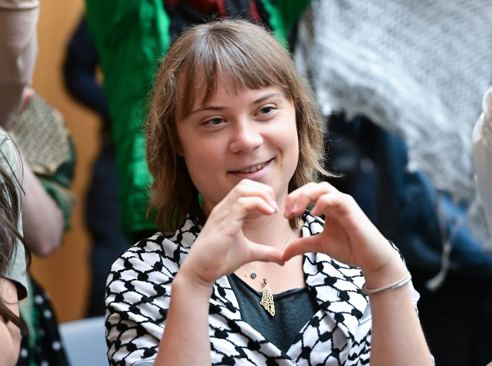 Aktivistin Greta Thunberg als Zuschauerin bei Prozess um Palästina-Aktivisten.