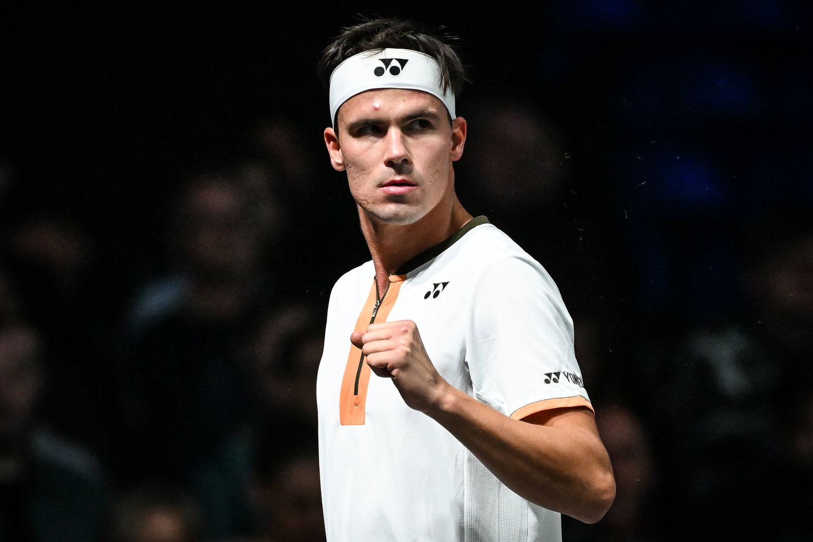 Daniel Altmaier spielt beim Turnier in Rom jetzt gegen Alexander Zverev. (Archivbild)