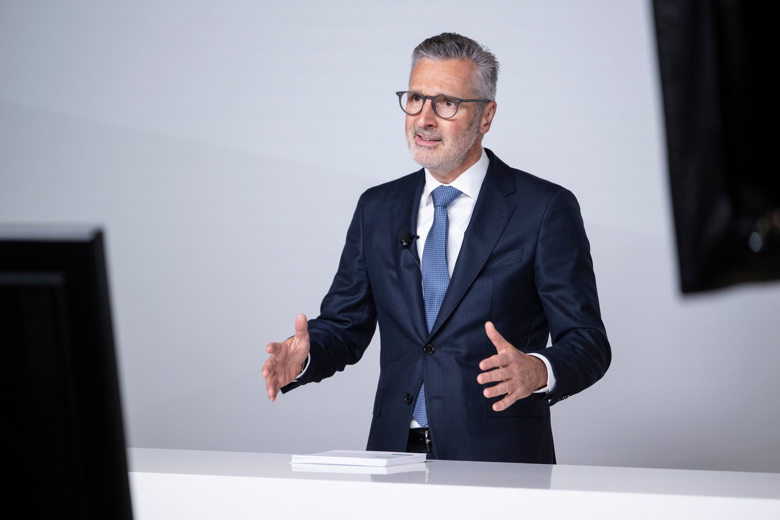 Würth-Chef Robert Friedmann: Konsequenter Einsatz von moderner Technologie.