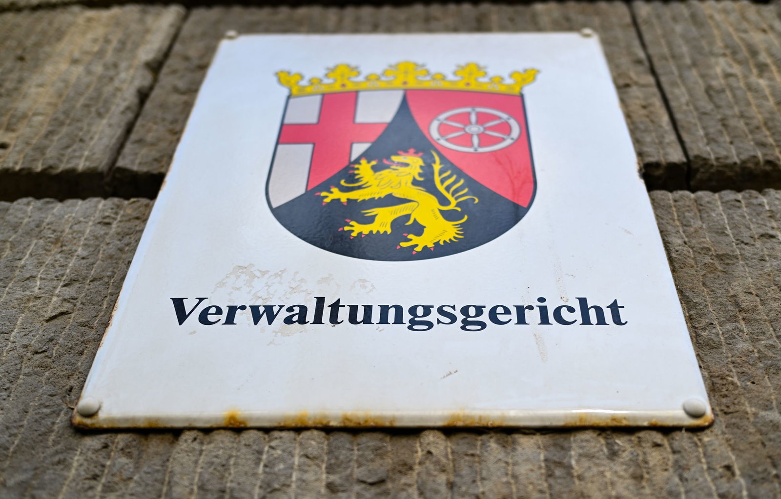 Die Verwaltungsgerichtsordnung soll grundlegend modernisiert werden. (Symbolbild)