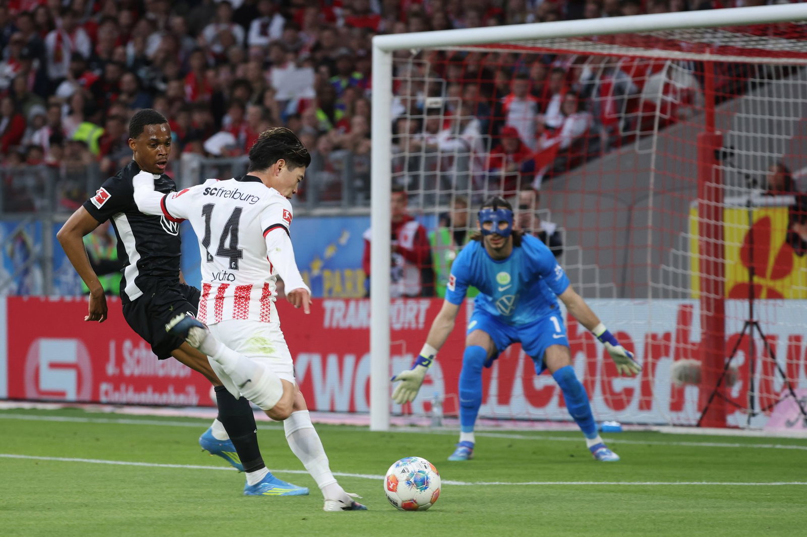Yuito Suzuki droht das Halbfinal-Rückspiel gegen Braga zu verpassen.