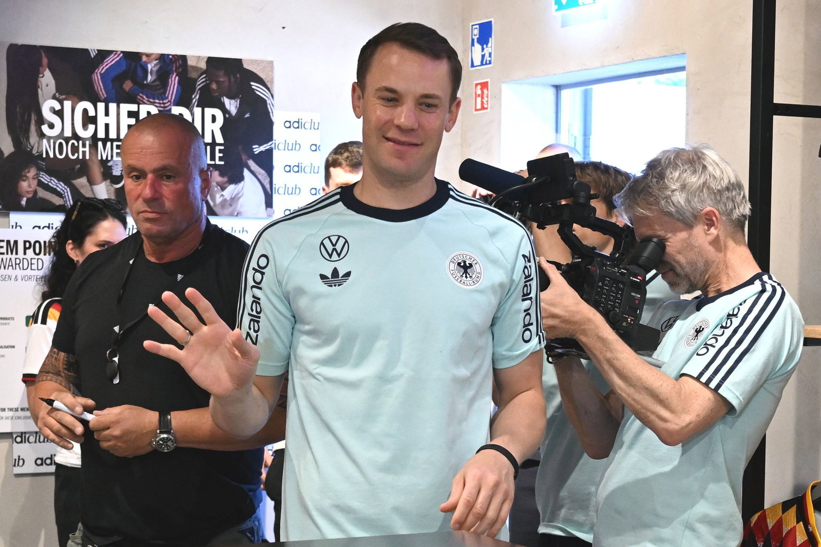 Manuel Neuer wird gegen Finnland noch geschont. 