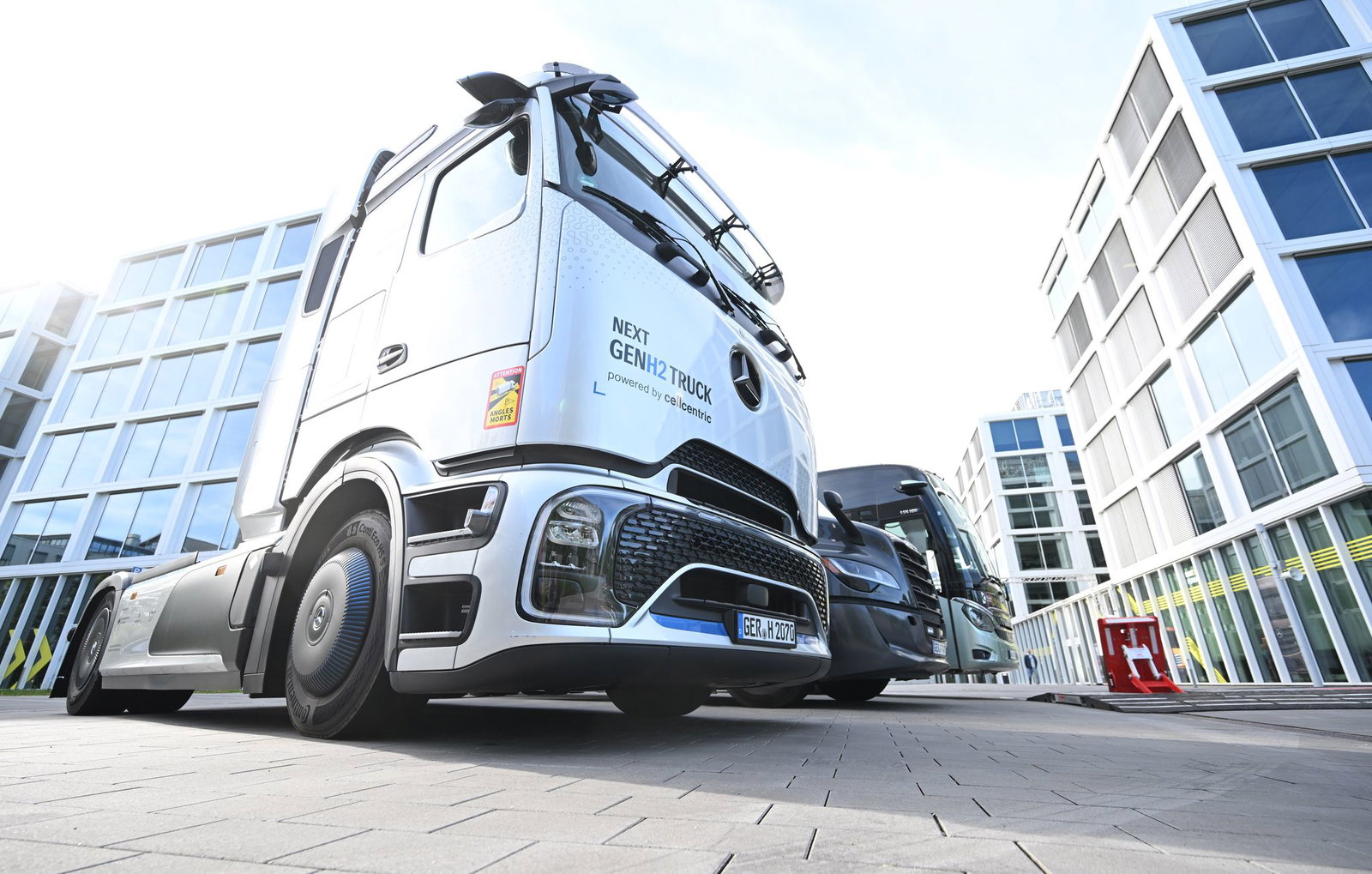 Gewinneinbruch bei Daimler Truck im ersten Quartal.