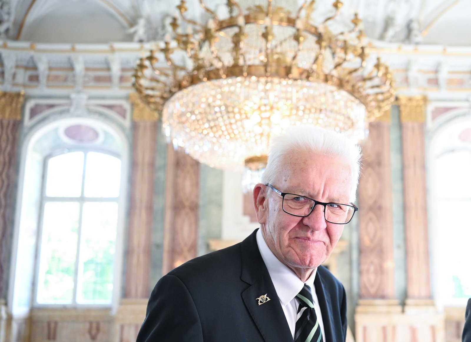 Bei seinem Abschied im Neuen Schloss zeigt sich Kretschmann wehmütig.