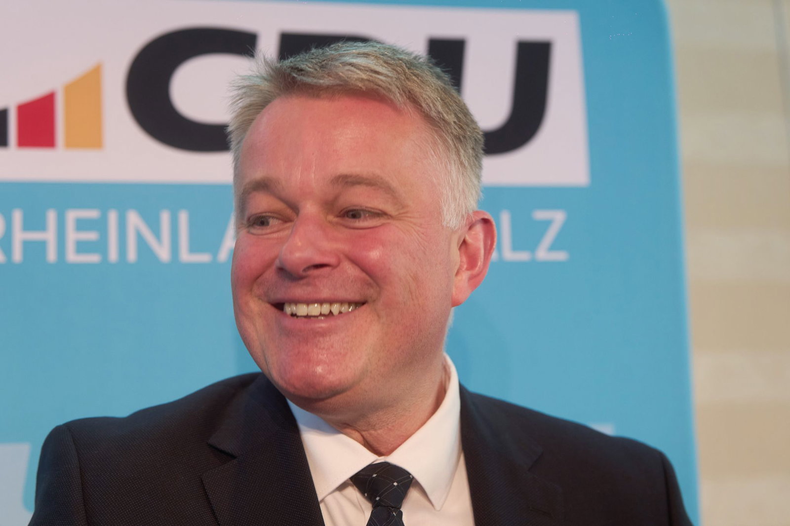 Viel Applaus gab es für Wahlsieger Gordon Schnieder, der am 18. Mai voraussichtlich zum Ministerpräsidenten gewählt wird. 