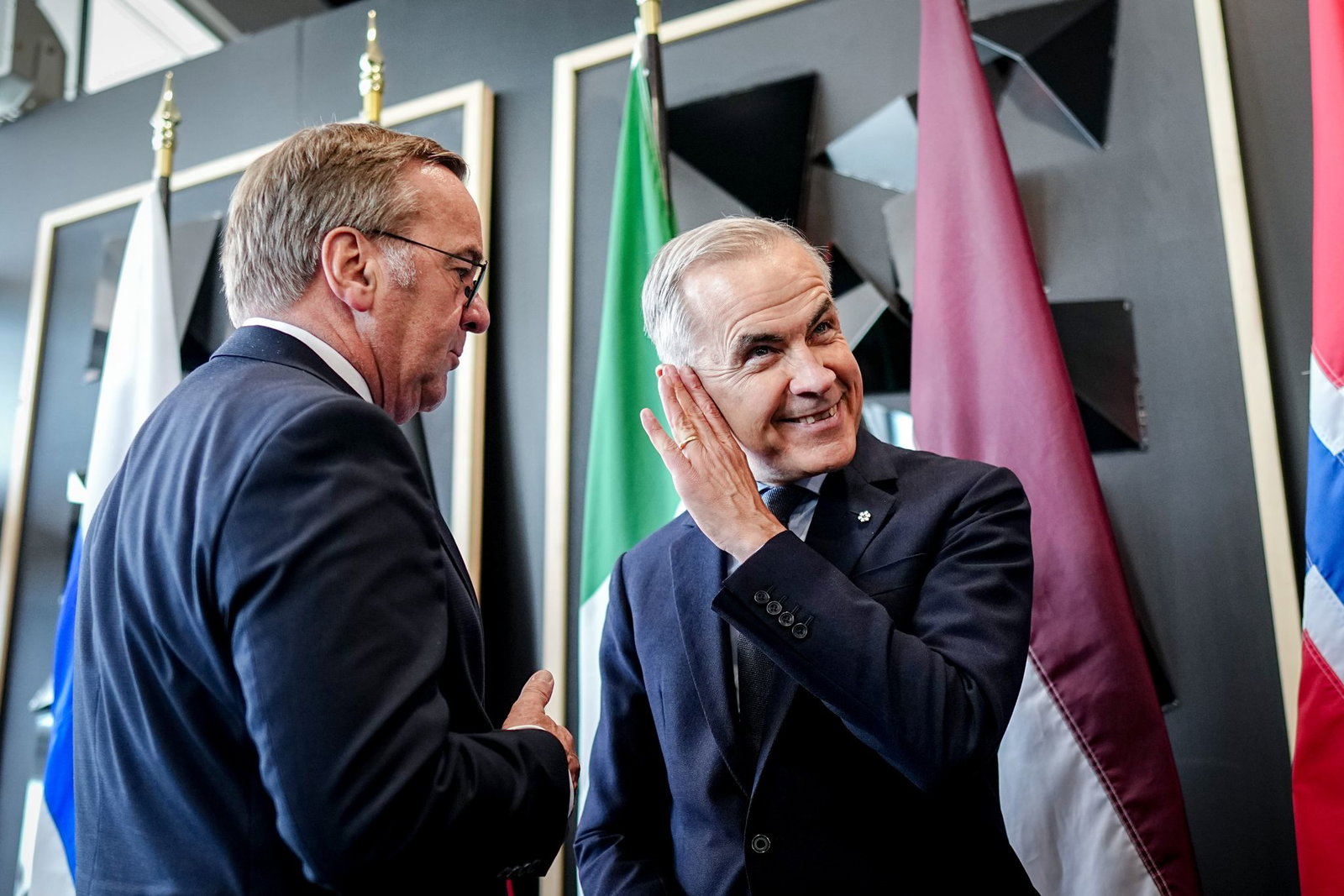 Verteidigungsminister Boris Pistorius und der kanadische Premierminister Mark Carney