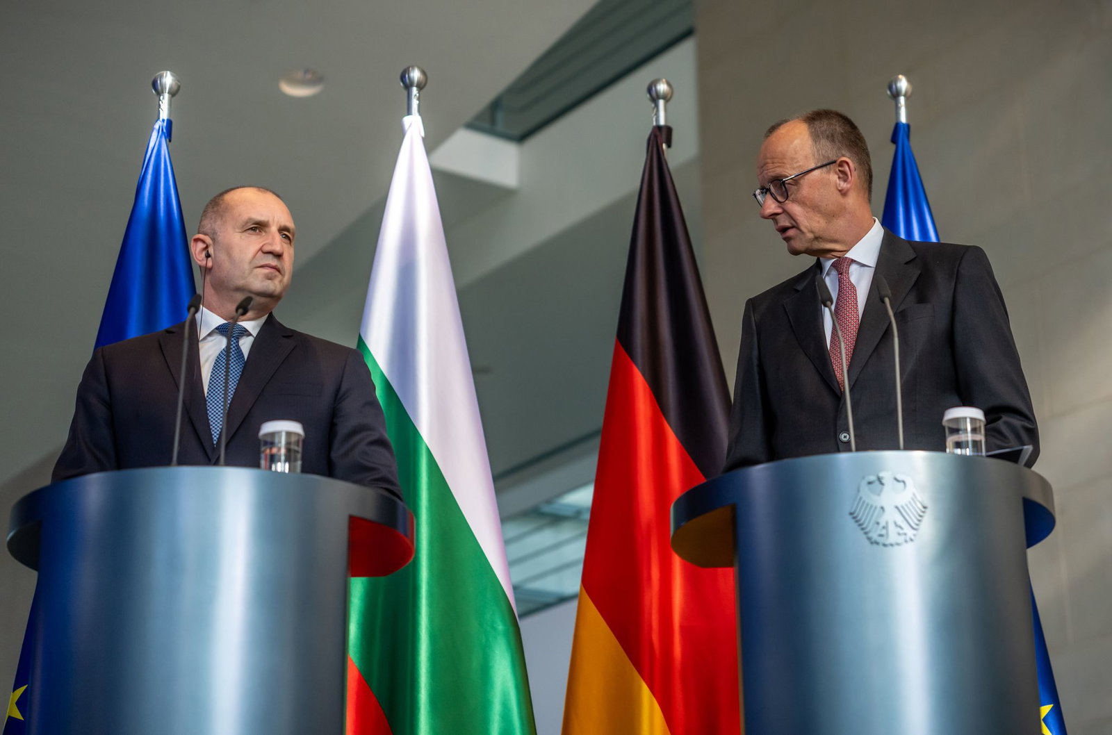 Bundeskanzler Friedrich Merz (CDU) empfing am Montag den bulgarischen Ministerpräsidenten Rumen Radew. (Archivbild)