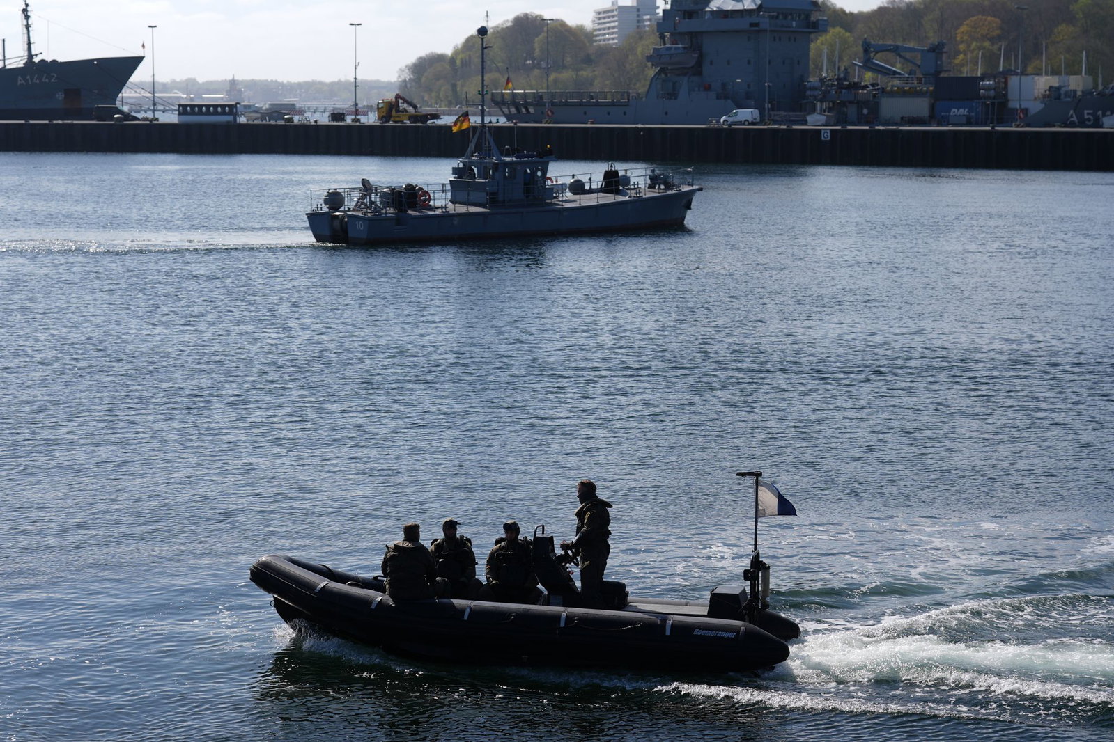 Minentaucher der Bundeswehr in einem Schlachboot (Archivbild)