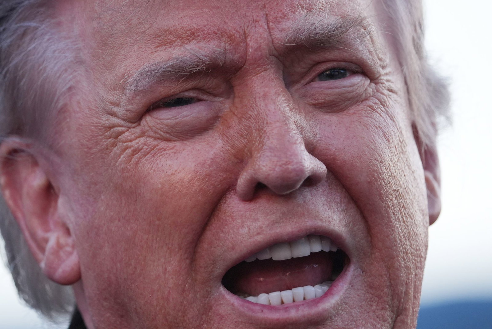 US-Präsident Trump hat eine Waffenruhe zwischen der Ukraine und Russland verkündet.