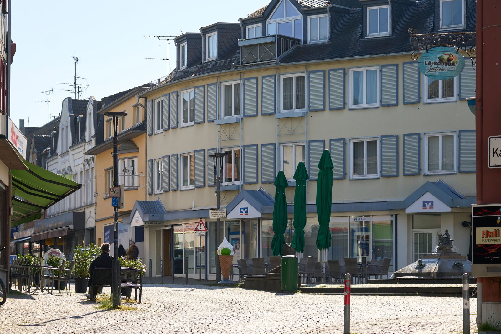  Die Ermittlungen nach dem Großeinsatz in Sinzig werden auch am Wochenende fortgesetzt. 