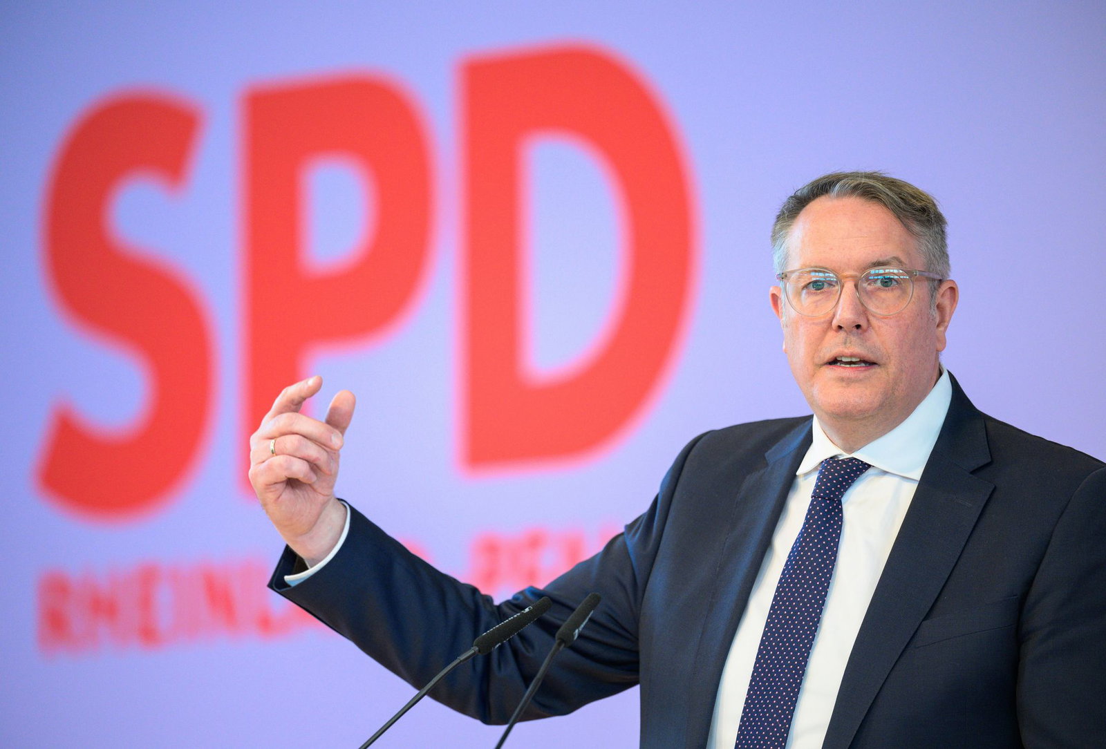 Schweitzer ist wieder Fraktionschef. (Archivbild)