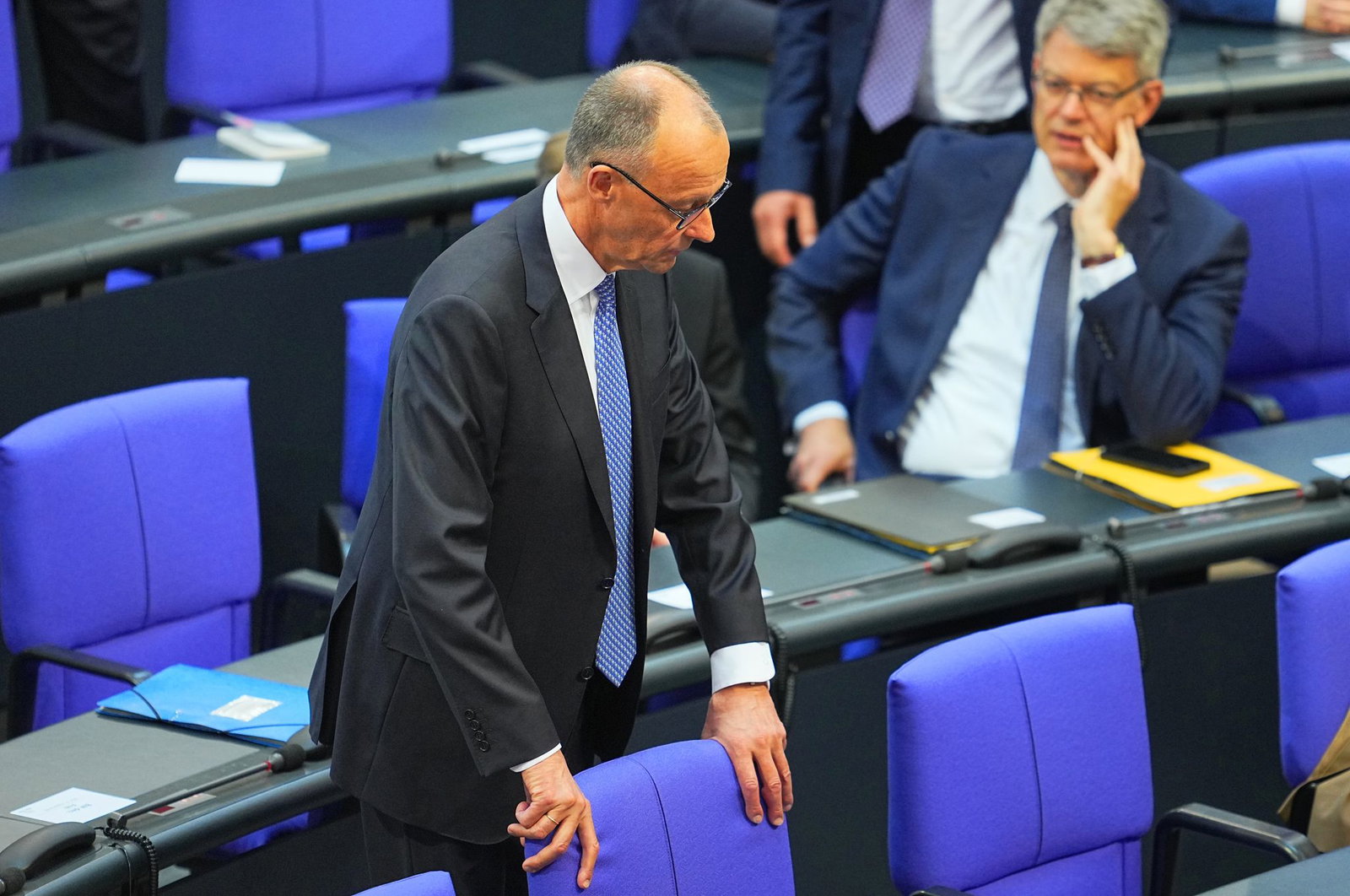 18 Stimmen aus der Koalition fehlen Merz im ersten Wahlgang bei der Kanzlerwahl. (Archivbild)