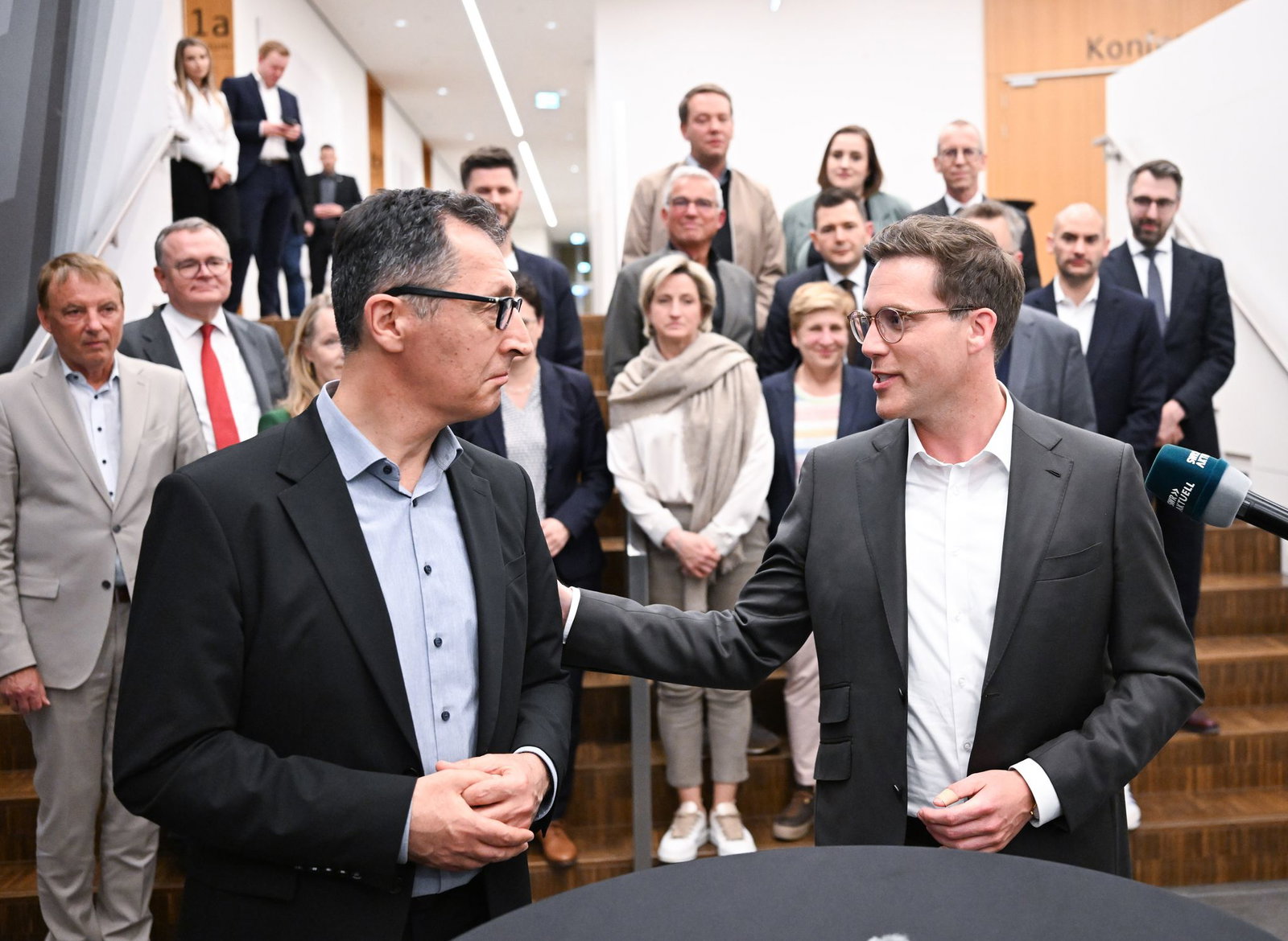 Die Stimmung zwischen Cem Özdemir und Manuel Hagel hat sich seit dem Wahlabend deutlich gebessert.