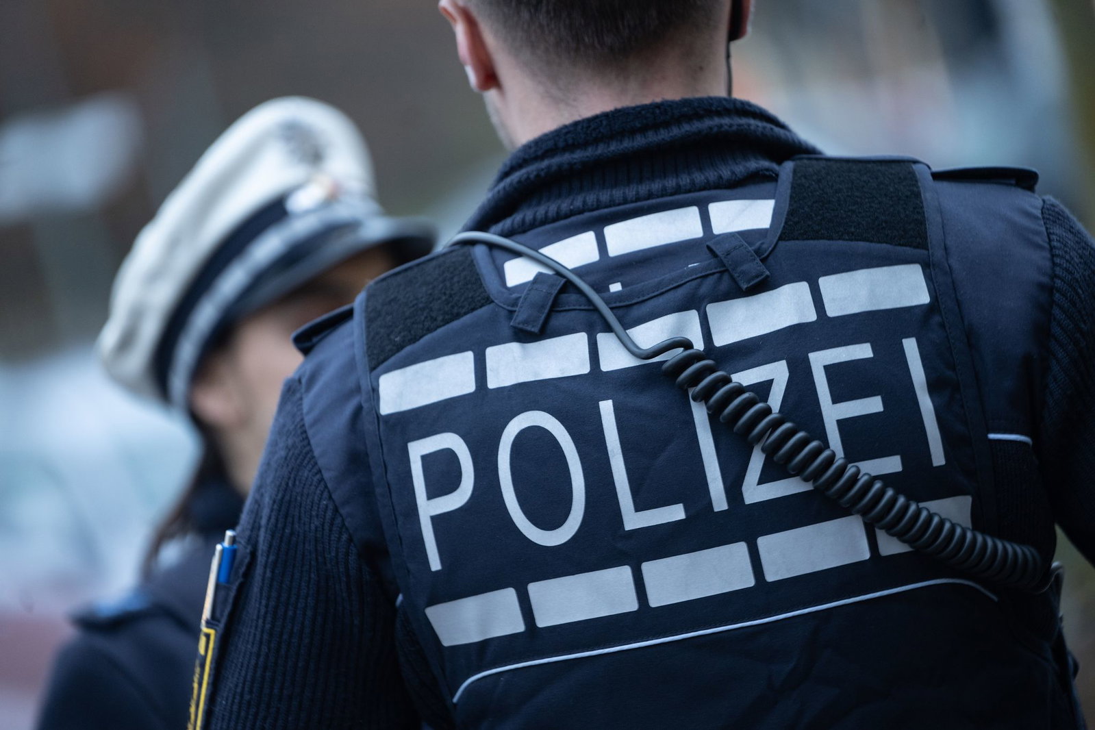 Die Polizei warnt Hundebesitzer vor gefährlichen Ködern. (Symbolbild)