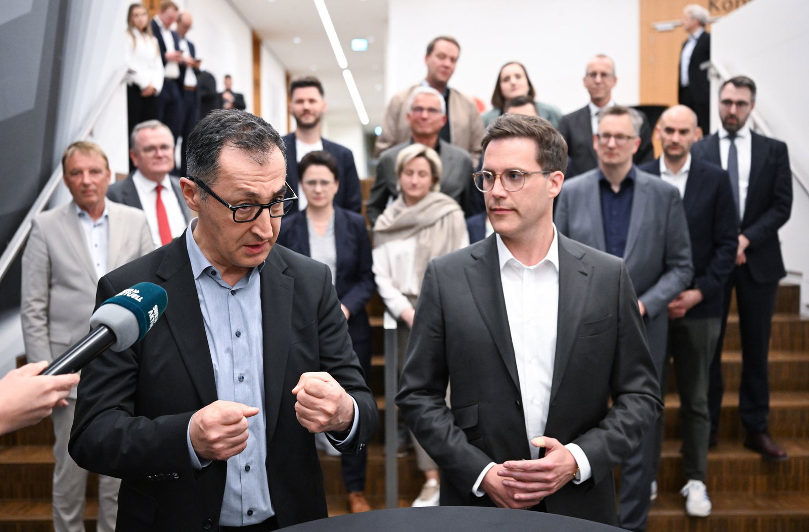 Die Verhandler tagten bis spät in den Abend.