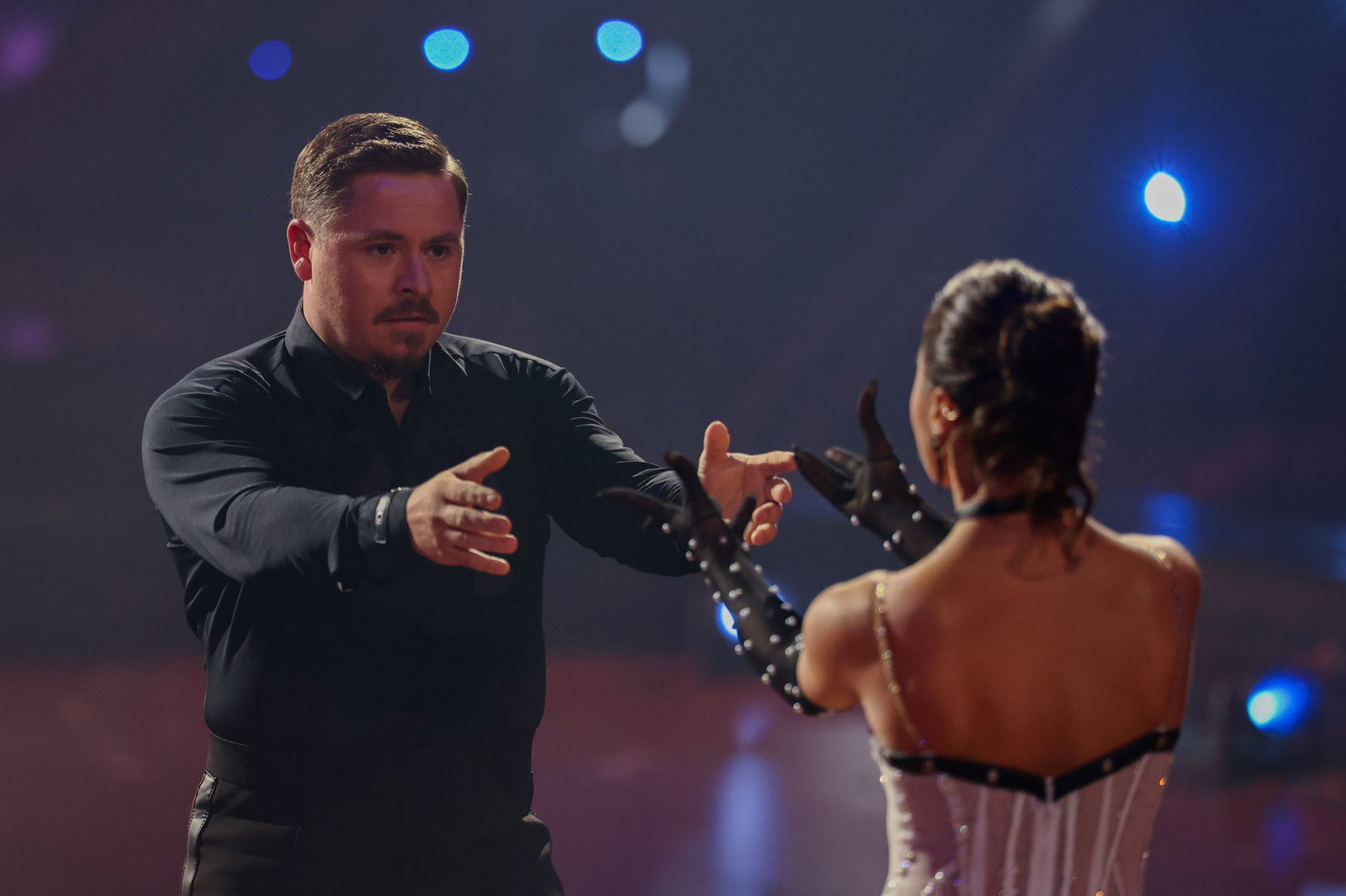 Gustav Schäfer zeigt sein Können normalerweise am Schlagzeug, bei «Let's Dance» nun auch auf der Tanzfläche. (Archivbild)