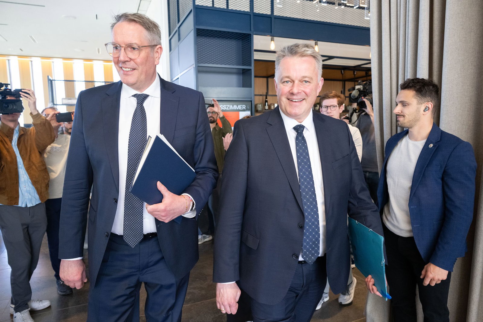 Der Koalitionsvertrag wird unterschrieben. (Archivbild)