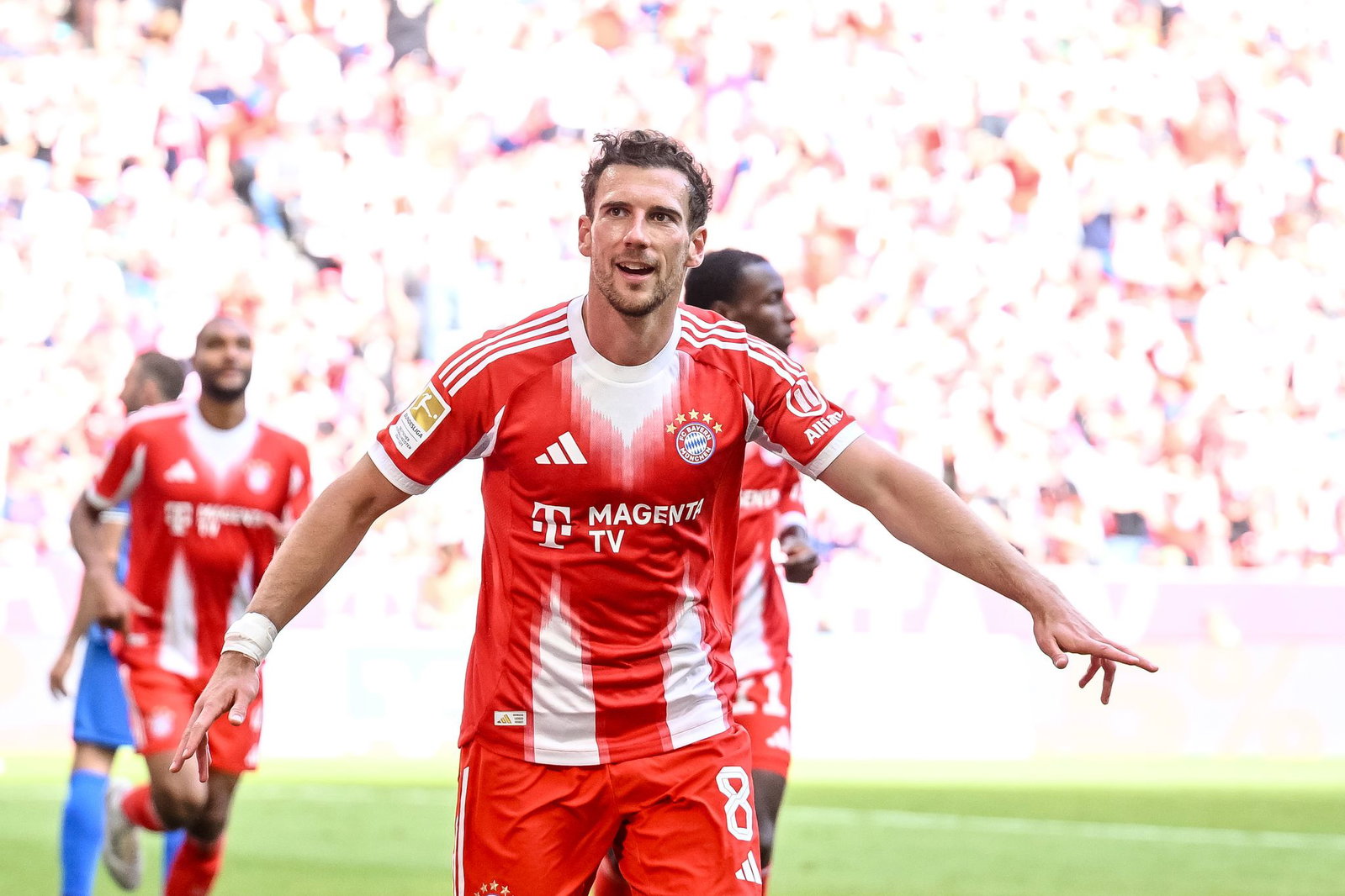 Leon Goretzka läuft in seinem letzten Ligaspiel für die Bayern von Beginn an auf. (Archivbild)