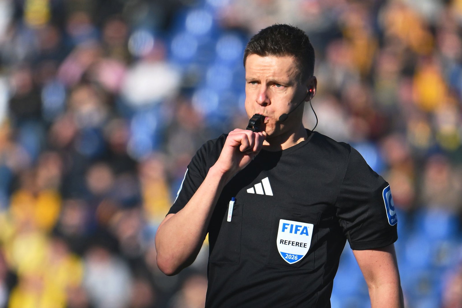 Daniel Siebert pfeift das Champions-League-Finale. (Archivbild)