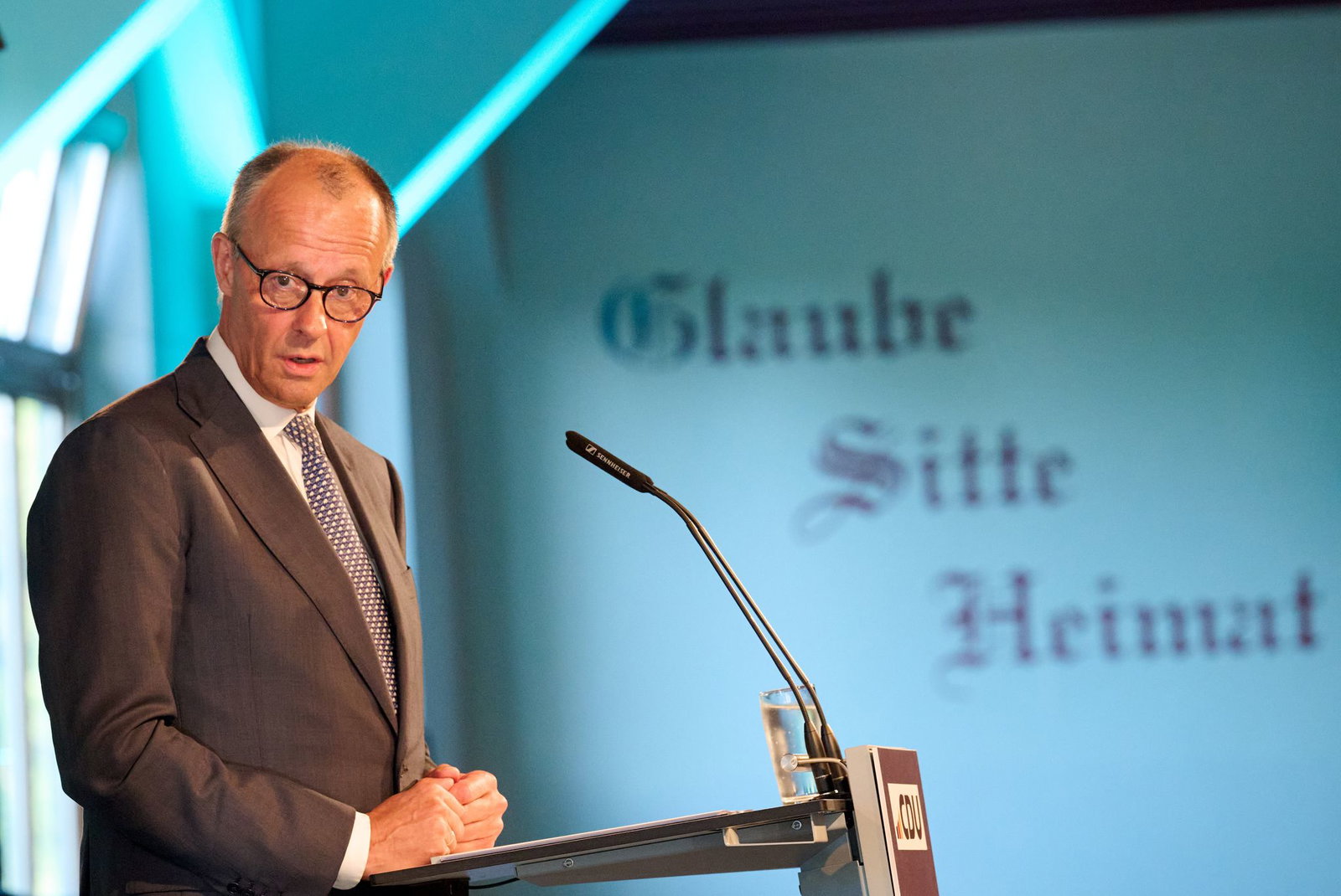 «Deutschland hat die Kraft für einen neuen Aufbruch», betont Bundeskanzler Friedrich Merz (CDU).