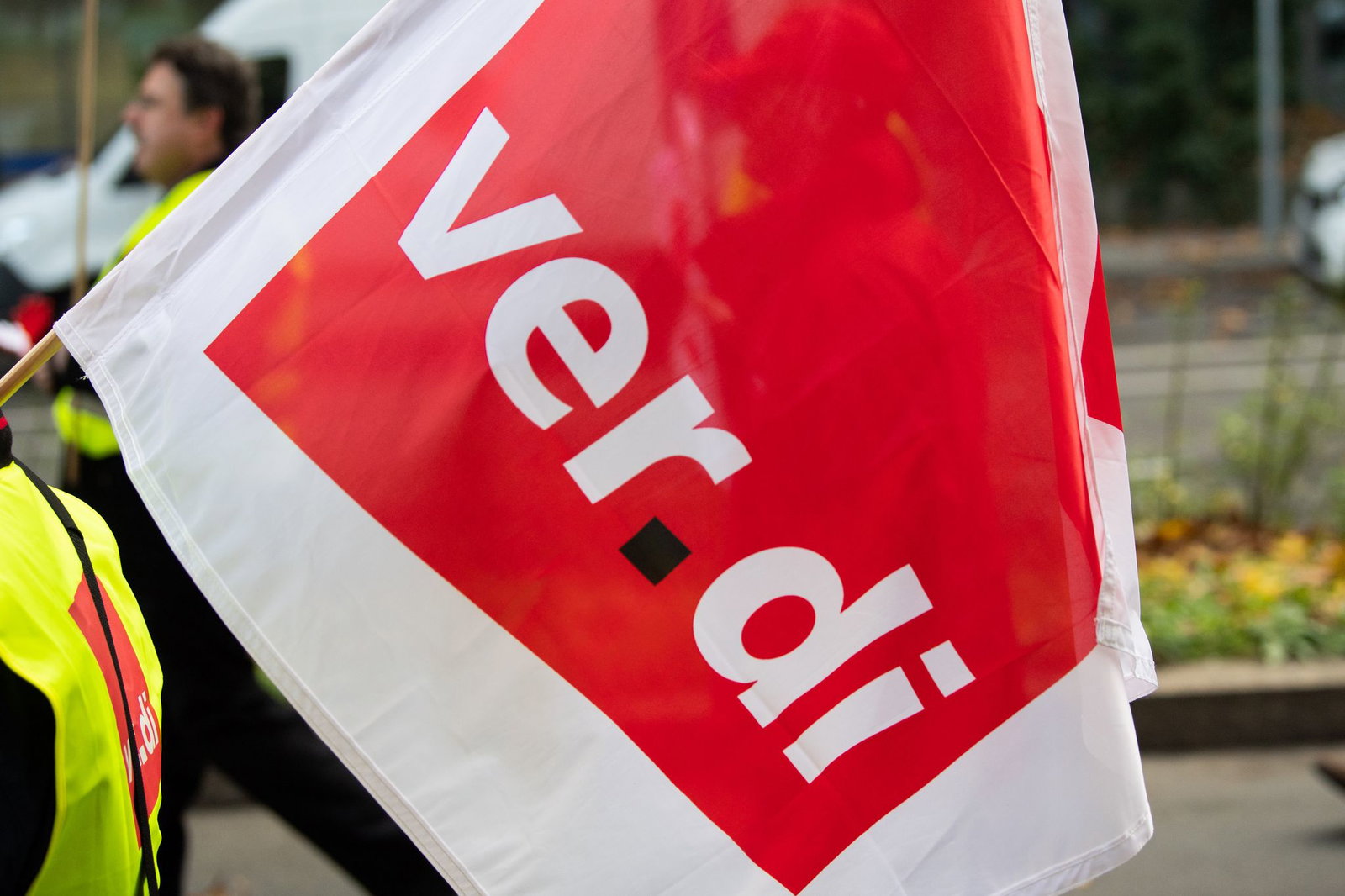 Die Gewerkschaft Verdi zu ruft zu Warnstreiks im Einzel- und Versandhandel im Großraum Stuttgart auf. (Archivbild)