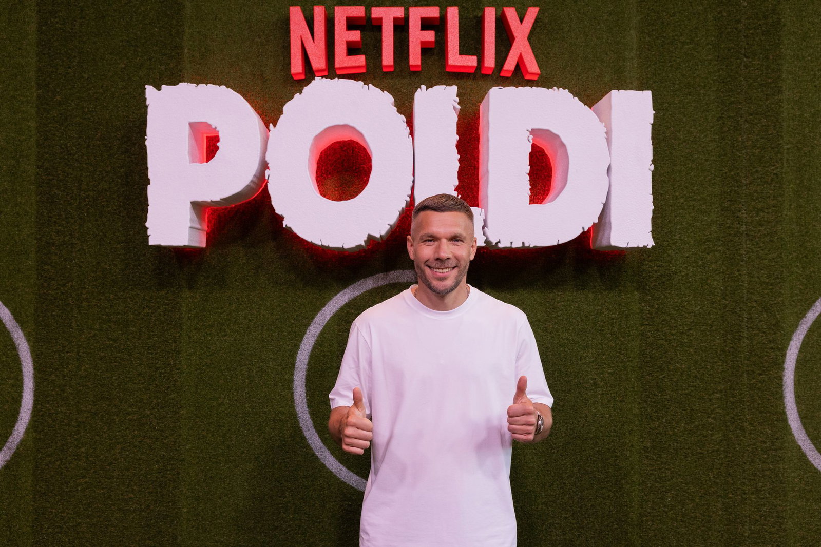 Auch nach dem Ende der Karriere gut gelaunt: Lukas Podolski.
