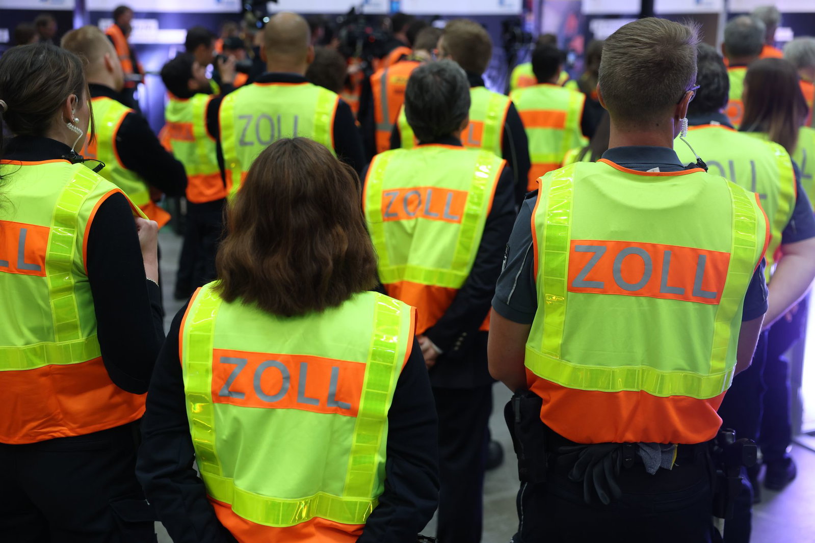  Am Flughafen in Saarbrücken wurde ein Ehepaar bei einer Zollkontrolle mit 60 Kilogramm Obst und Gemüse aus der Türkei erwischt. (Symbolbild)