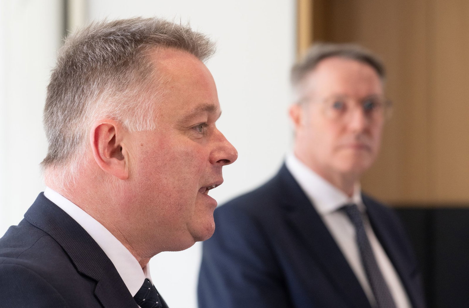 Der künftige Ministerpräsident Schnieder (CDU) spricht von Kompromissen und vertrauensvoller Zusammenarbeit.
