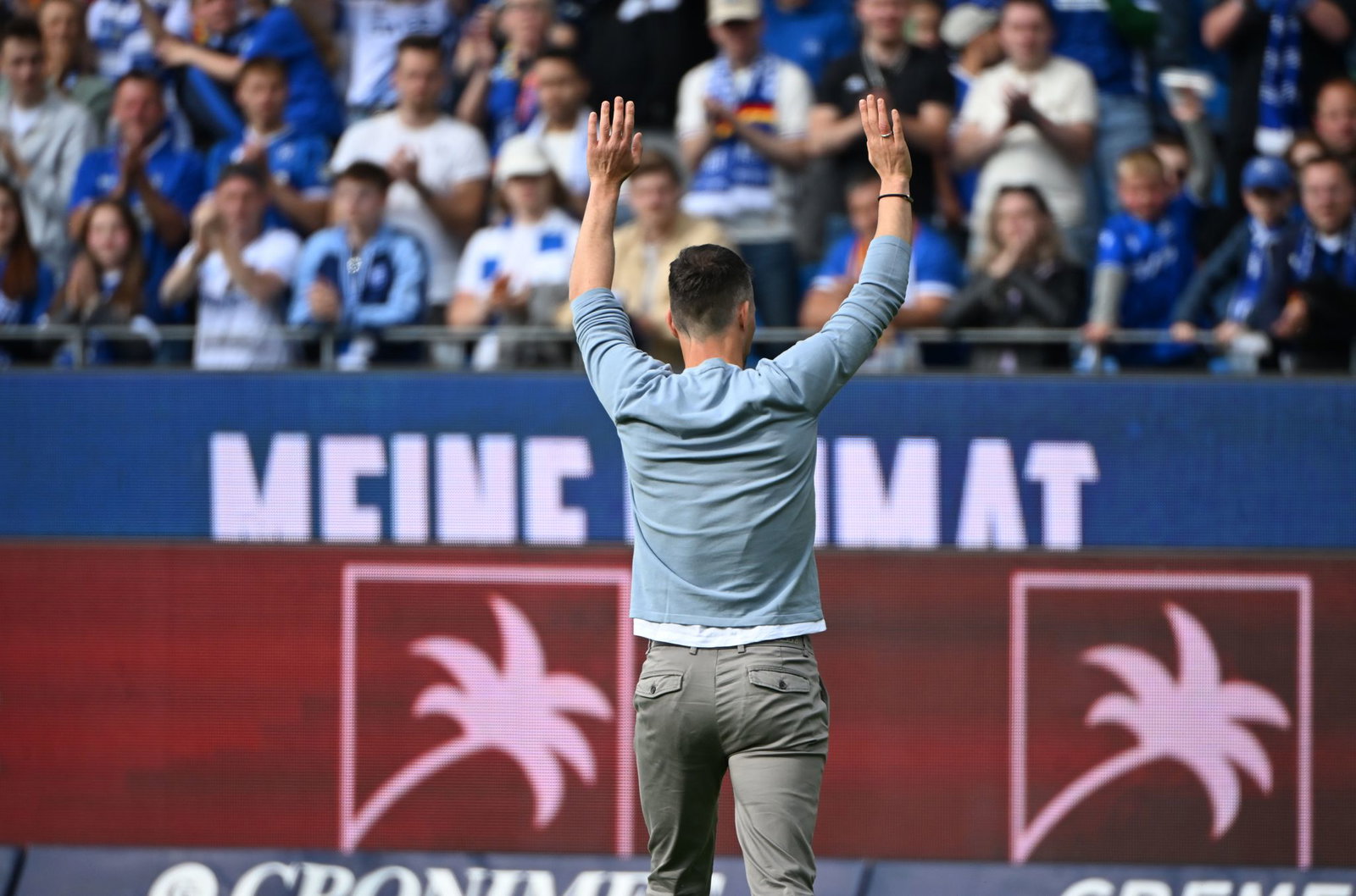 Mit einer Ehrenrunde endete die Ära von Christian Eichner beim KSC.
