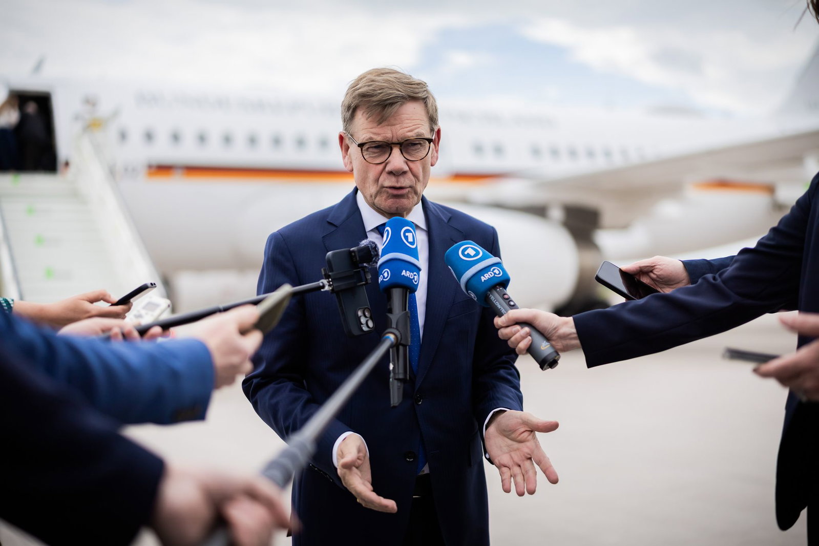 Außenminister Wadephul äußert sich zu den Vorgängen in der Türkei. 