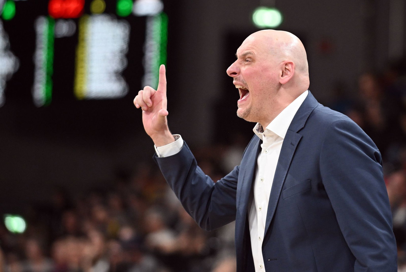 Przemyslaw Frasunkiewicz und den Rostock Seawolves fehlt noch ein Sieg zum Einzug in die Playoffs. (Archivbild)