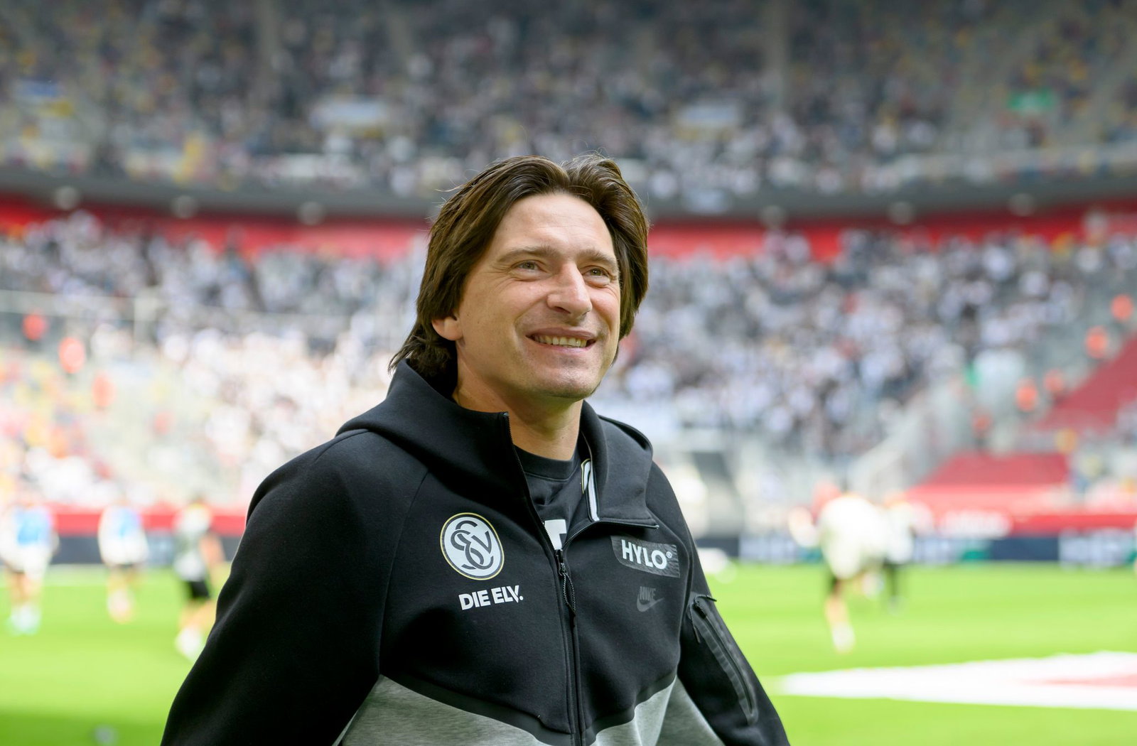 Freut sich auf das Saison-Finale mit der SV Elversberg: Trainer Vincent Wagner. (Archivbild)