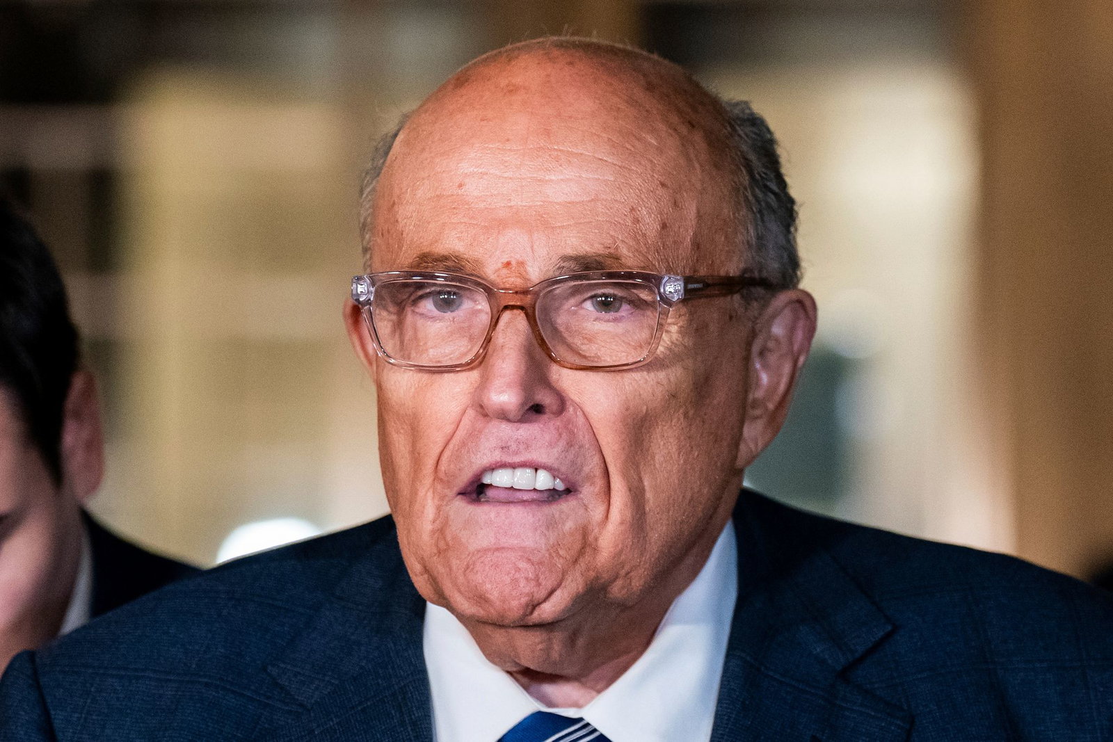 New Yorks Ex-Bürgermeister Rudy Giuliani liegt einem Sprecher zufolge in kritischem Zustand im Krankenhaus. (Archivbild)