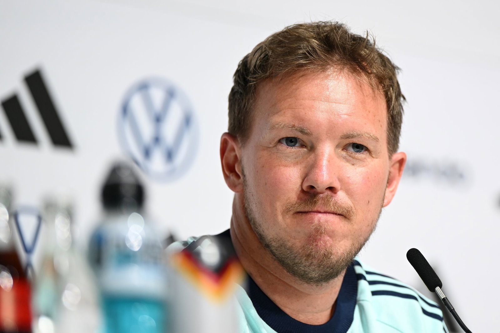 Julian Nagelsmann bei der Auftakt-Pressekonferenz in Herzogenaurach.