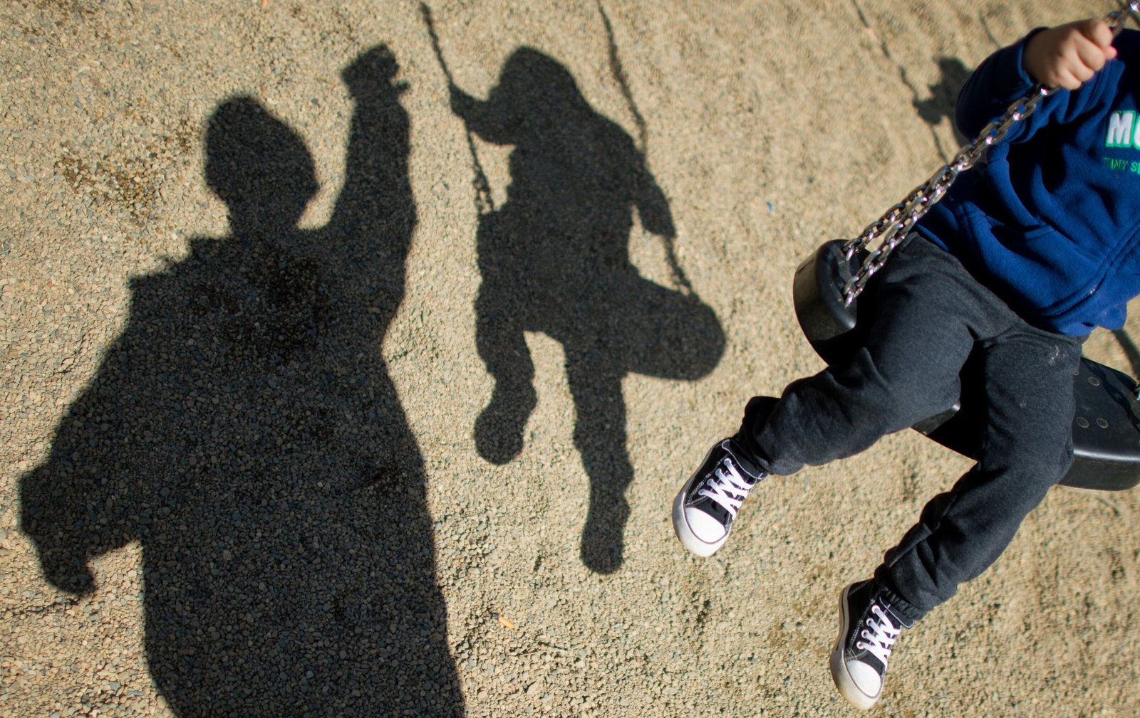 Familiengerichte sollen nach den Vorstellungen des Bundesjustizministeriums im Kinderschutzverfahren künftig soziale Trainingskurse und Gewaltpräventionsberatungen anordnen können. (Symbolbild)