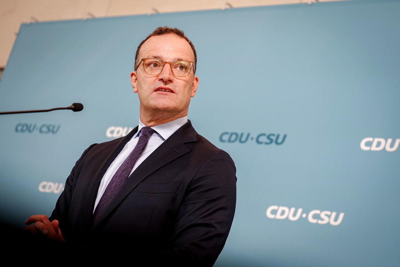 Seit 24 Jahren gehört Jens Spahn dem Bundestag an, und seit einem Jahr ist er Chef der CDU/CSU-Fraktion. (Archivfoto)