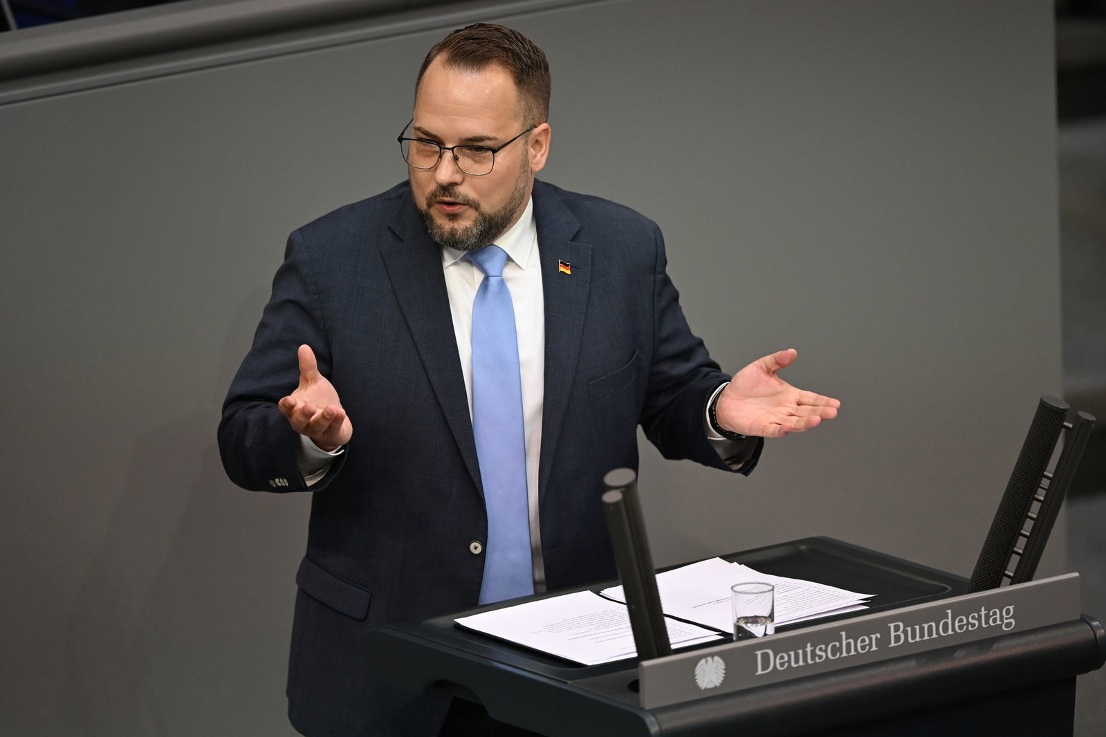 Der Bundestag hat die Immunität des Abgeordneten Lars Haise aufgehoben.(Archivbild)