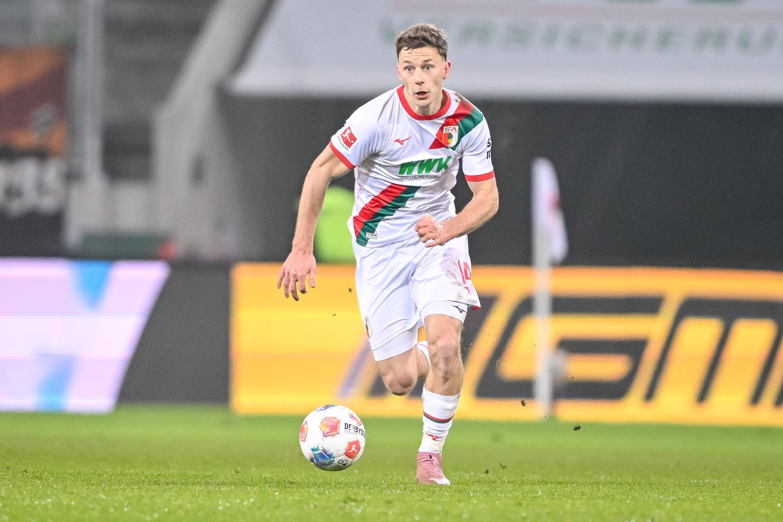 Trägt auch in der kommenden Saison das FCA-Trikot: Yannik Keitel. (Archivbild)