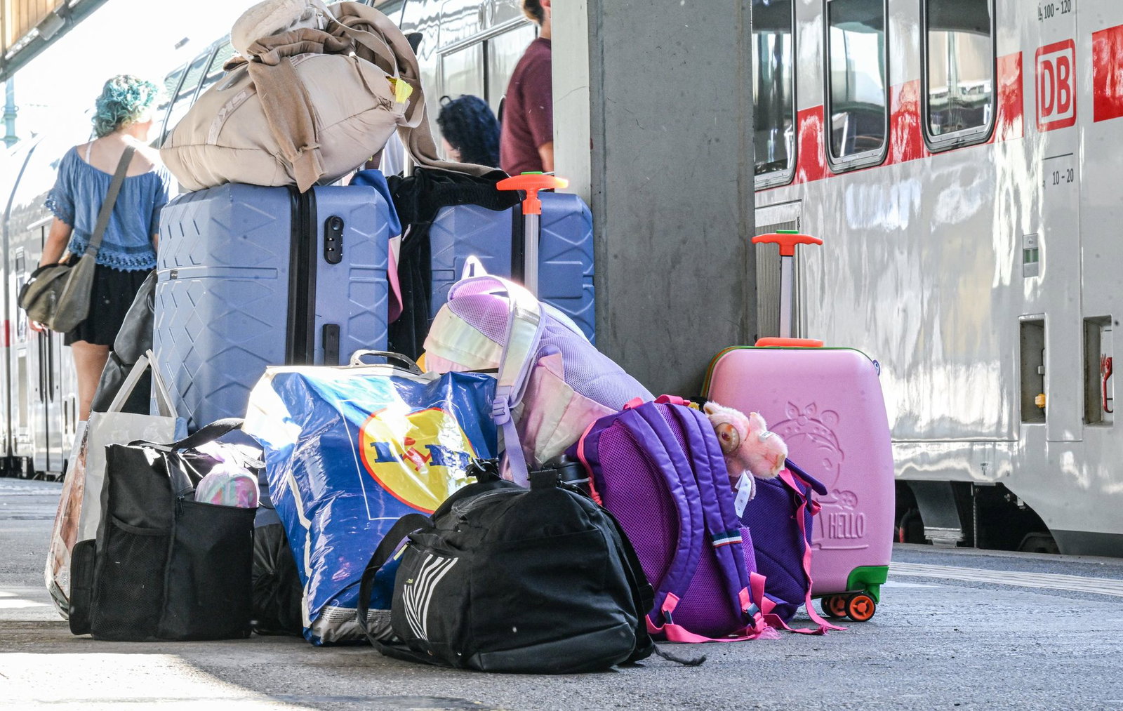 Die Störung im Bahnverkehr konnte gegen 0.30 Uhr behoben werden. Seither rollen die Züge wieder.