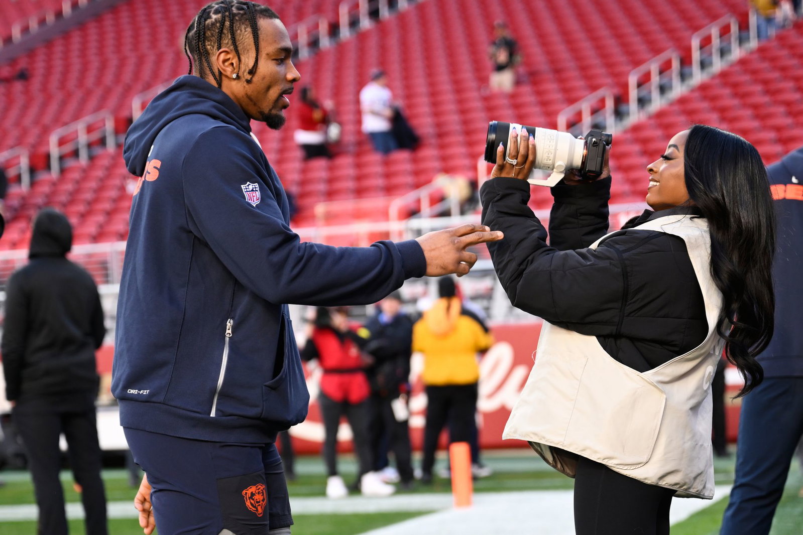 Simone Biles' Ehemann Jonathan Owens war zum Zeitpunkt des Notfalls beim Training seines Teams. (Archivbild)