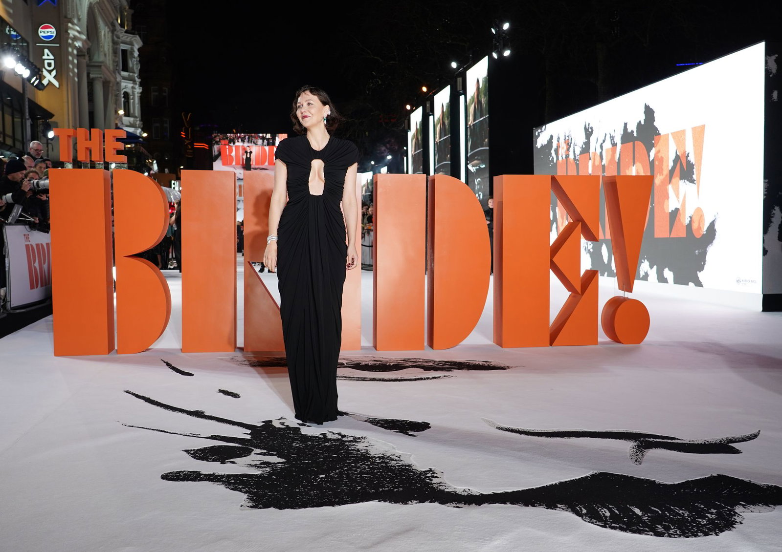 Schauspielerin Maggie Gyllenhaal bei der Weltpremiere von The Bride im Cineworld Leicester Square. (Archivbild)