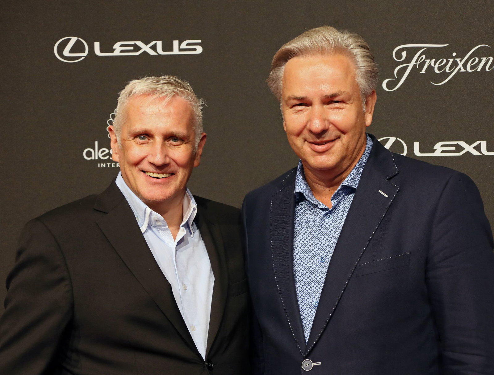 Klaus Wowereit und sein langjähriger Partner Jörn Kubicki im Jahr 2015. Kubicki starb 2020. (Archivbild)