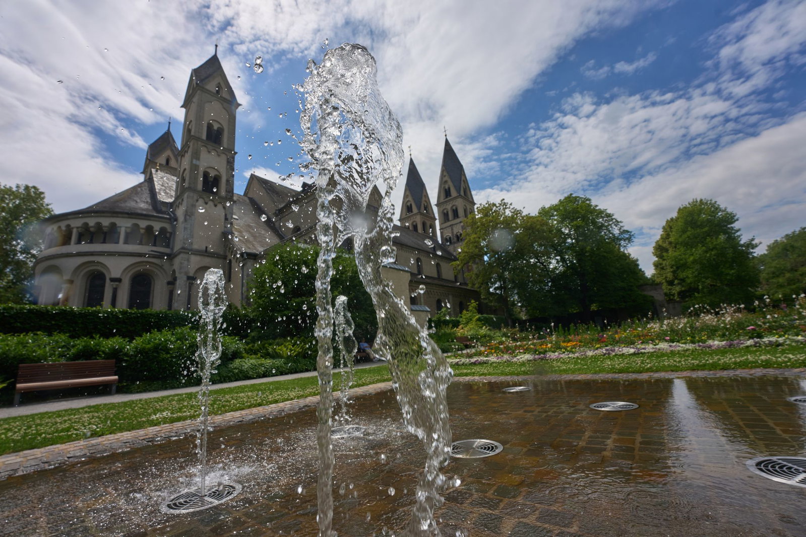 Wasser als Abkühlung wird vielen willkommen sein. 