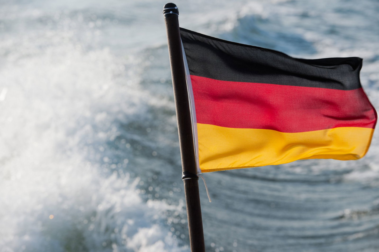 Nur ein Teil der Deutschen Handelsflotte unter deutscher Flagge unterwegs. (Symbolbild)