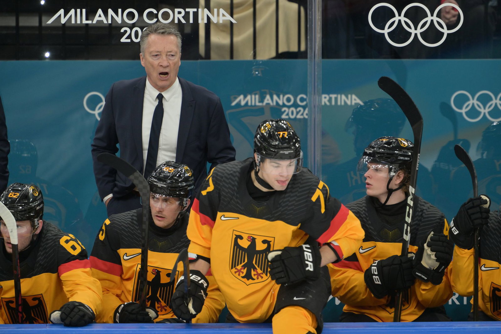 Schon Olympia war eine Enttäuschung für das deutsche Eishockey und Bundestrainer Harold Kreis. (Archivbild) 