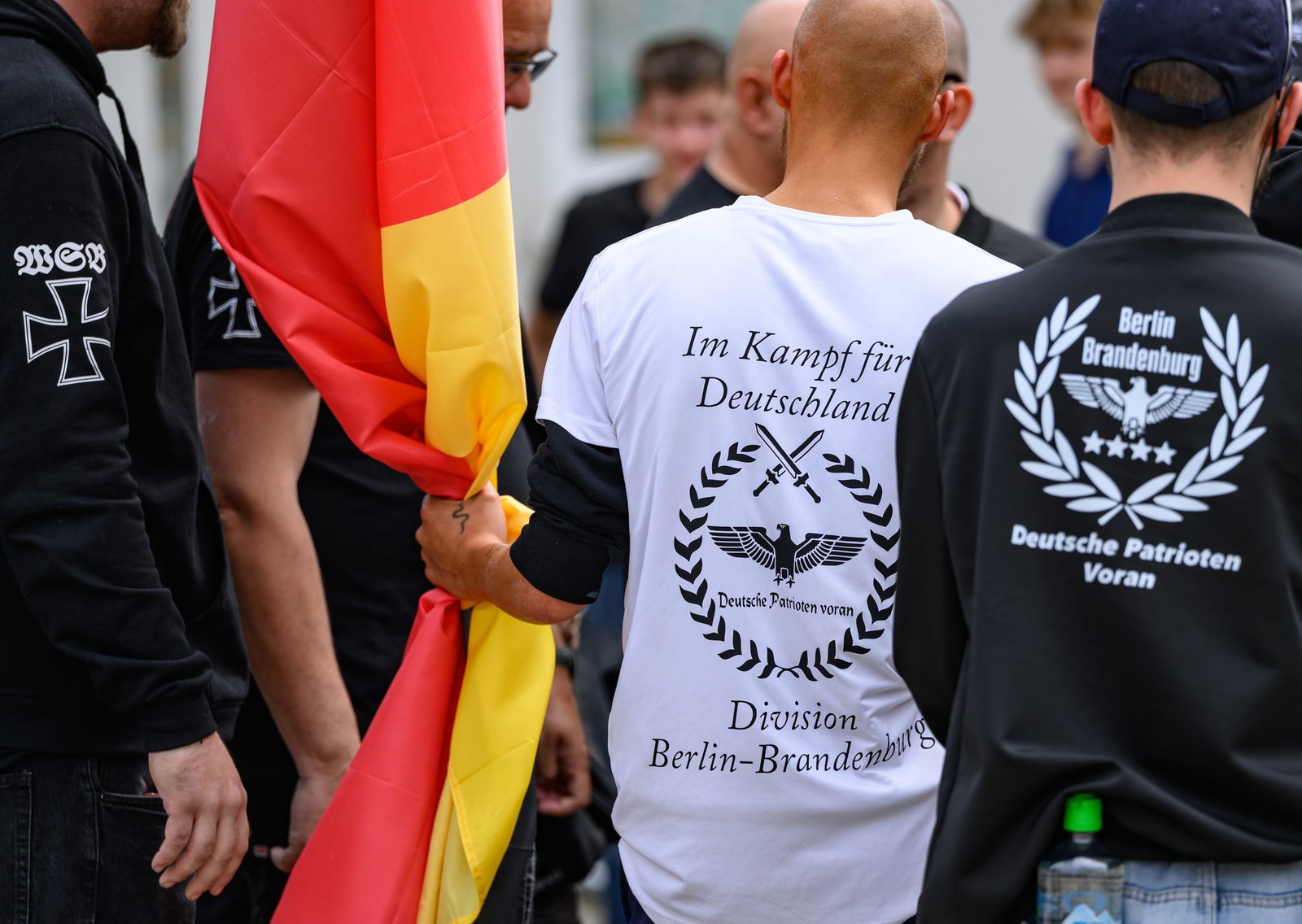 Die Türkische Gemeinde in Deutschland (TGD) fragt angesichts von rechter Gewalt und mit Blick auf die Landtagswahlen im Herbst: Wer kümmert sich um unsere Sicherheit? (Symbolbild)