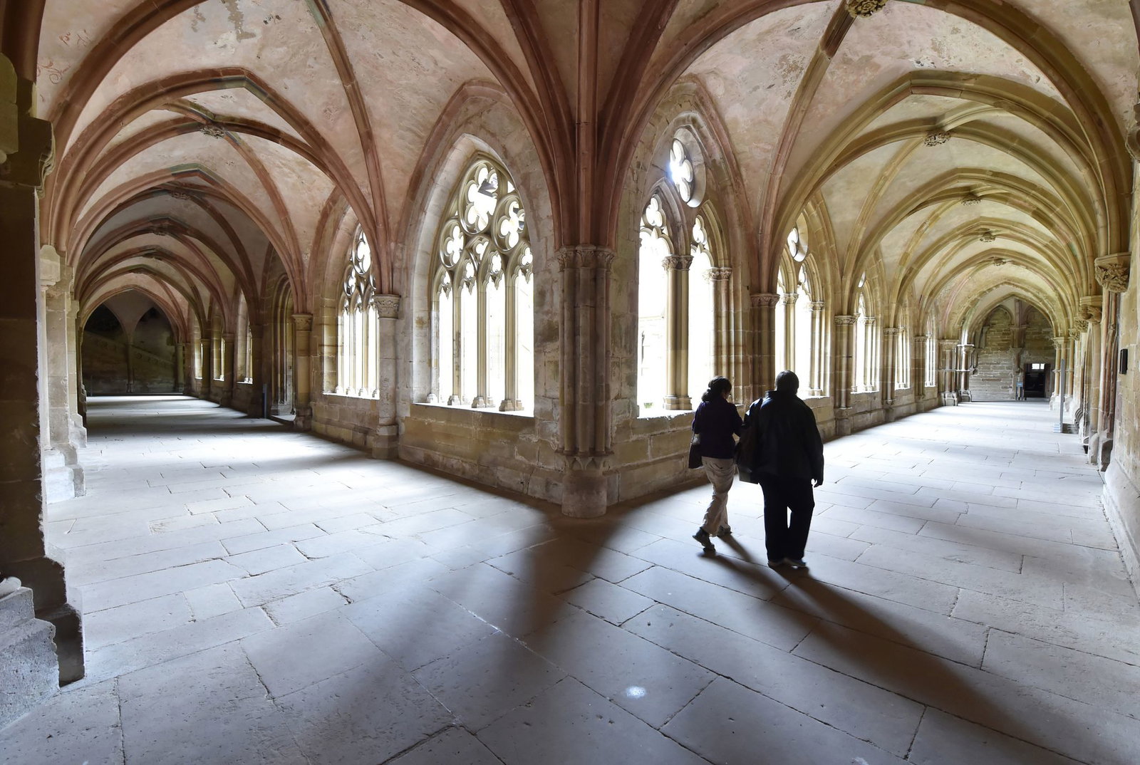 Die dicken Wände des Kloster Maulbronn sorgen für angenehmes Klima. (Archivbild)