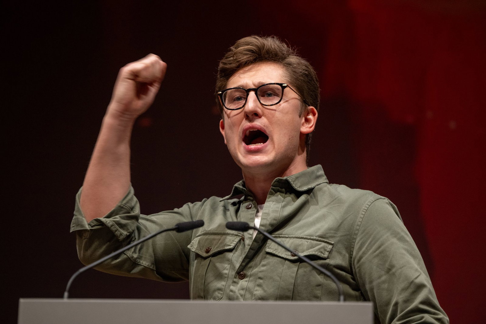 Juso-Chef Philipp Türmer sieht die Vorschläge der Kommission kritisch. (Archivbild)
