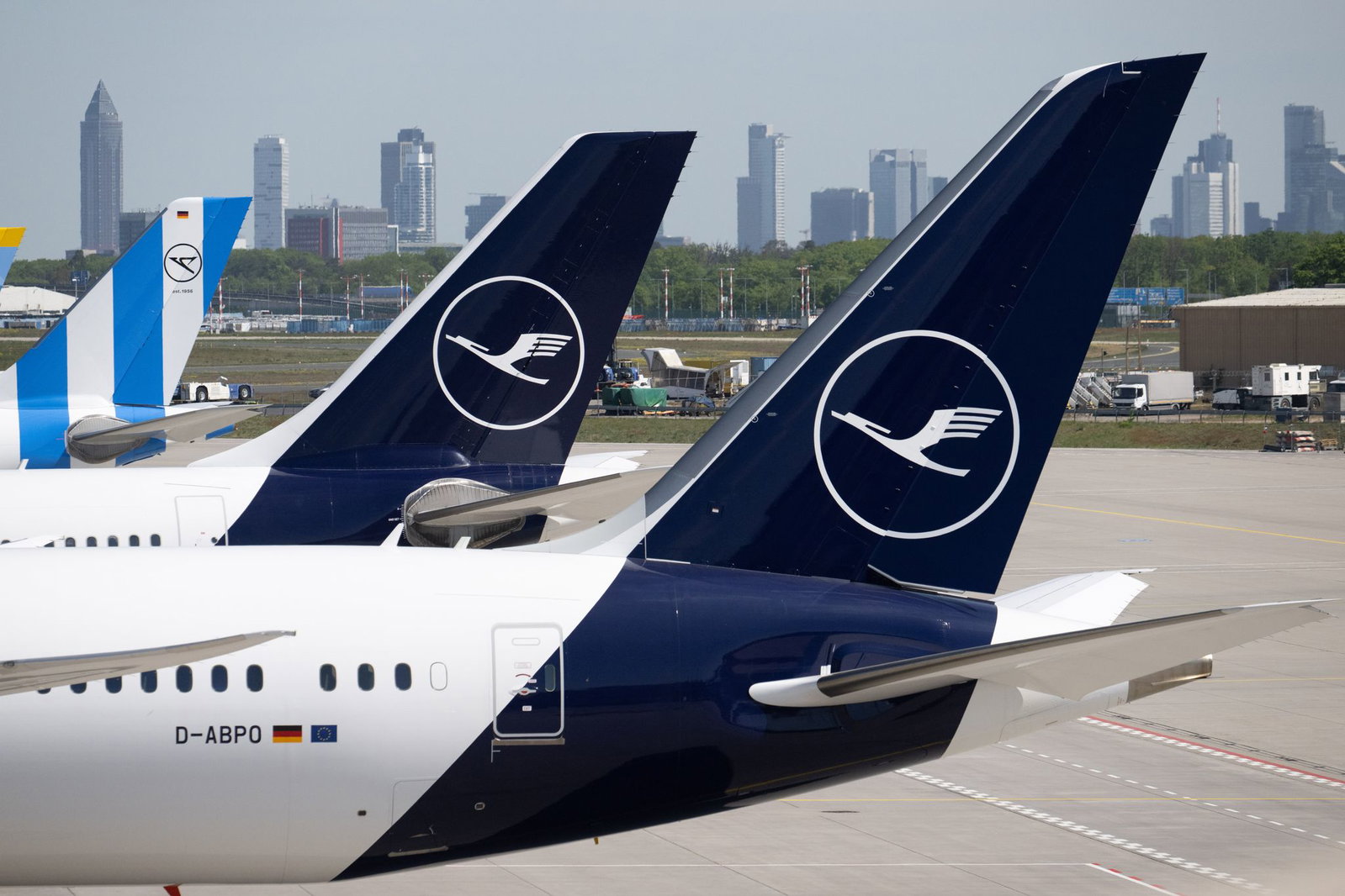 Die Lufthansa hat mit dem Aus für die Tochter Cityline Tausende Verbindungen gestrichen. (Archivbild)